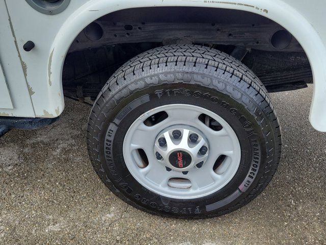 Used 2017 GMC Sierra 2500 2WD Regular Cab image 10