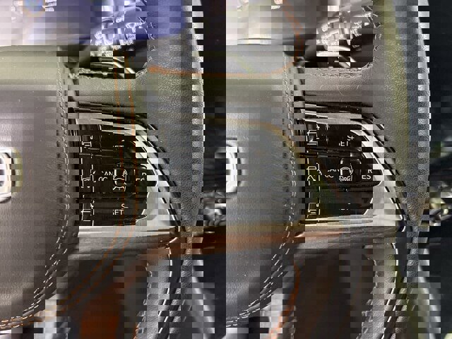 Used 2023 Jeep Grand Cherokee L Summit w/ Advanced Protech Group IV image 12