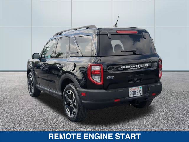 Certified 2023 Ford Bronco Sport Outer Banks w/ Tech Package AWD/4WD image 3