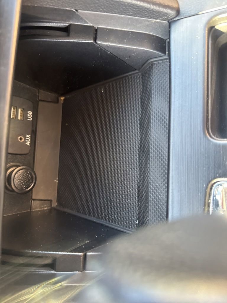 Used 2017 Subaru Outback 3.6R Limited image 32