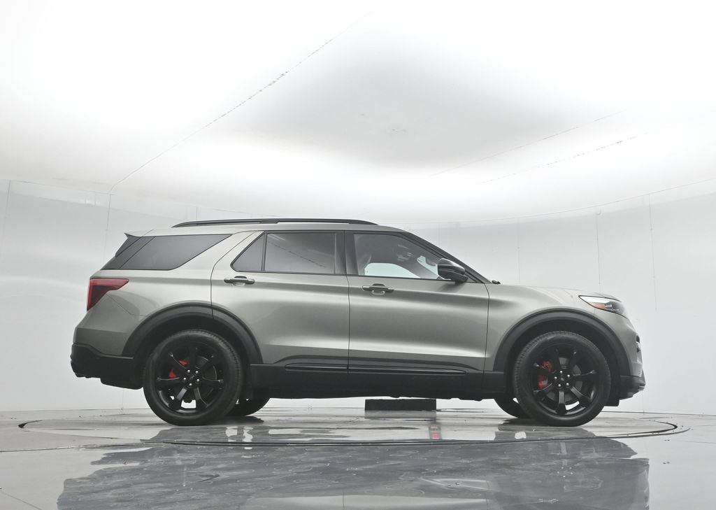 Certified 2020 Ford Explorer ST w/ ST Street Pack image 50