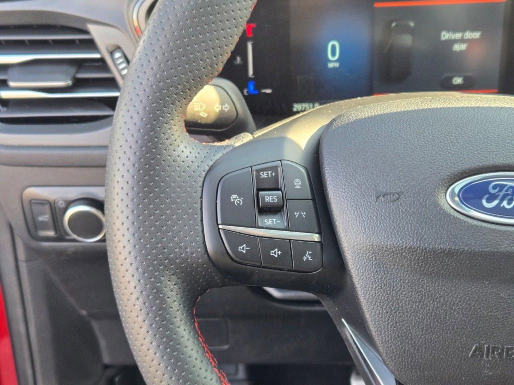 Certified 2023 Ford Escape ST-Line w/ Tech Pack #1 AWD/4WD image 26