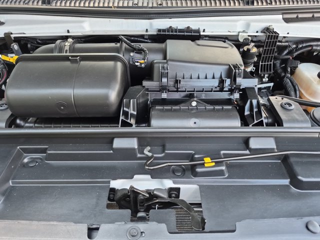 Certified 2023 Ford E-350 and Econoline 350 Super Duty w/ Power Windows & Locks Group RWD image 31