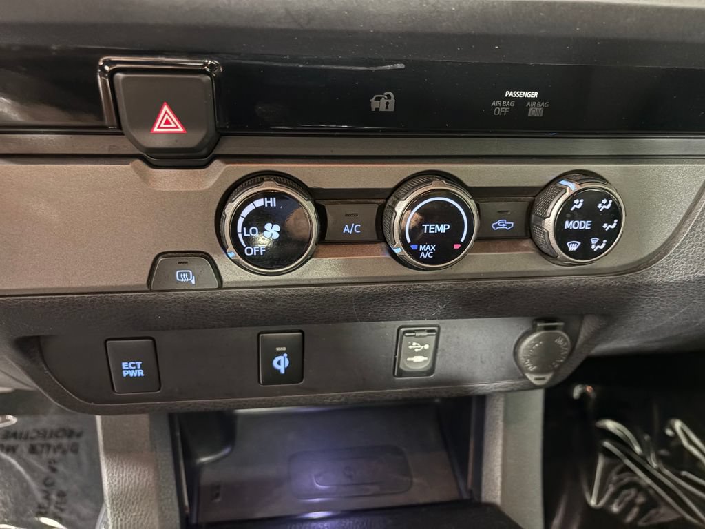Used 2017 Toyota Tacoma TRD Off-Road w/ Tow Package RWD image 19