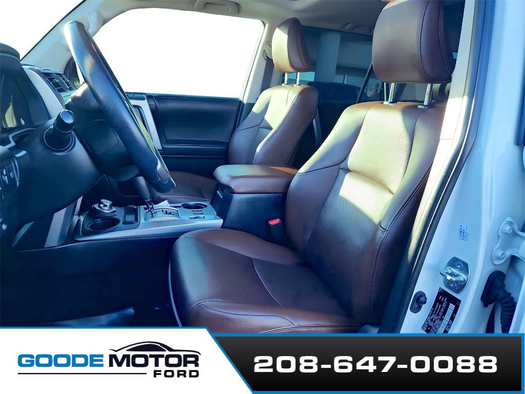 Used 2023 Toyota 4Runner Limited image 10