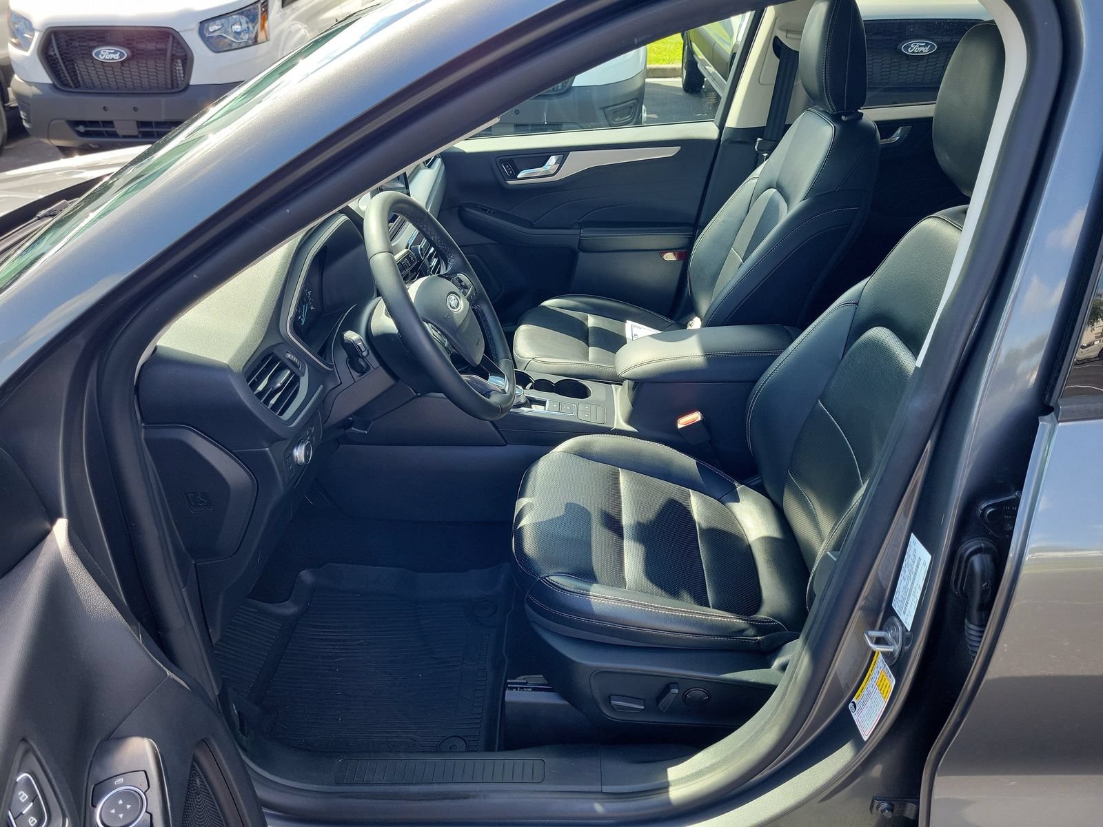 Certified 2022 Ford Escape SEL FWD image 17