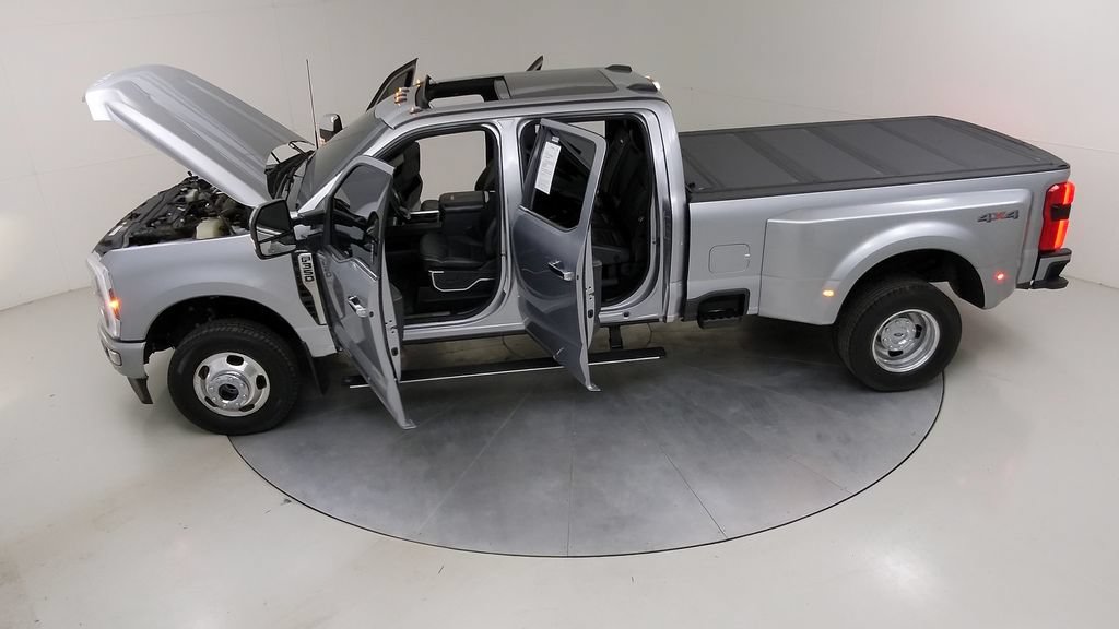 Certified 2024 Ford F350 Platinum AWD/4WD image 56