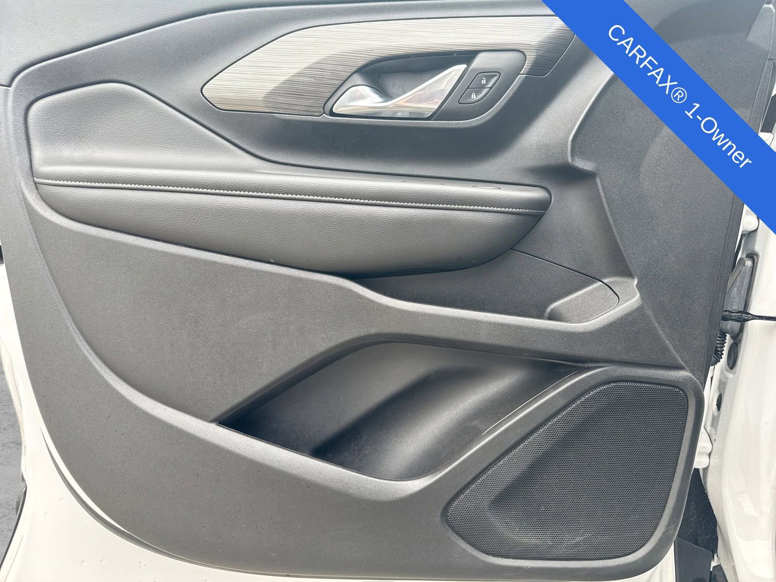 Used 2023 GMC Terrain SLE w/ Driver Convenience Package FWD image 33