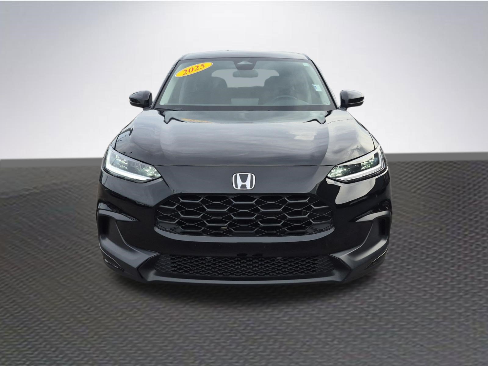 Used 2025 Honda HR-V LX image 3