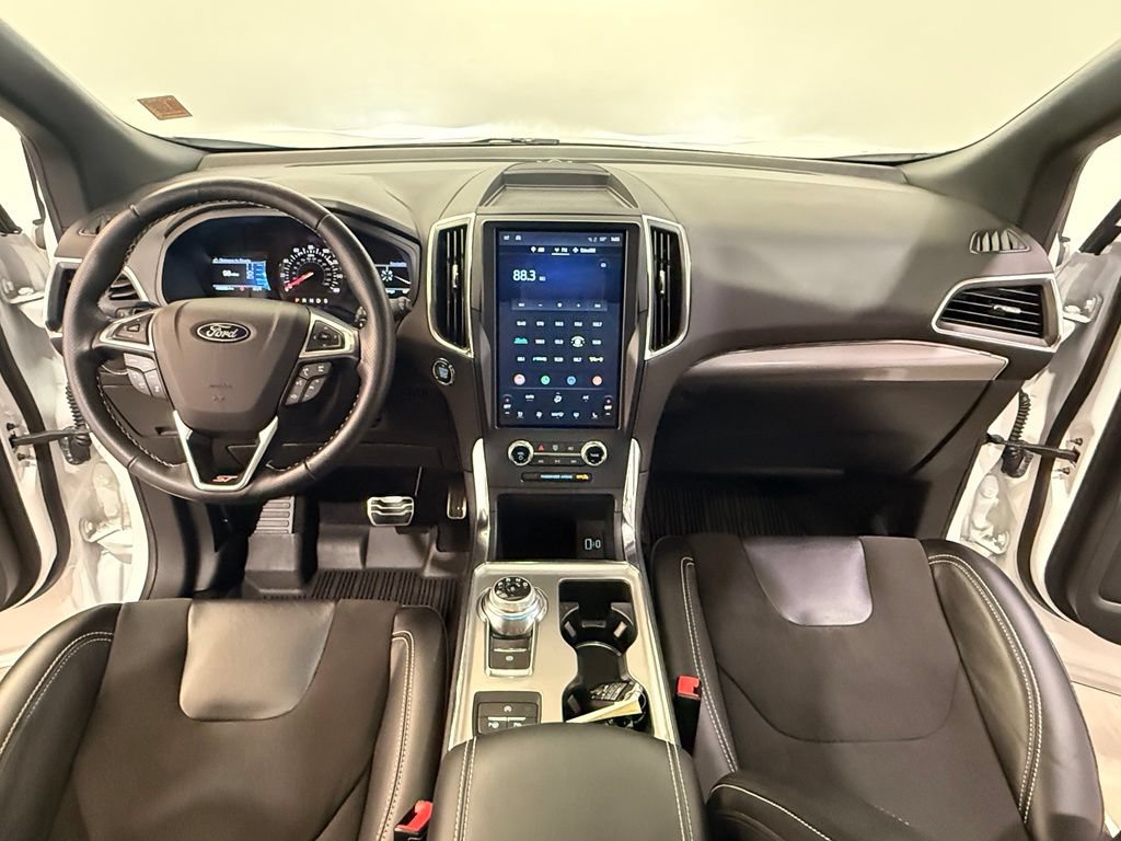 Certified 2024 Ford Edge ST w/ Equipment Group 401A AWD/4WD image 21