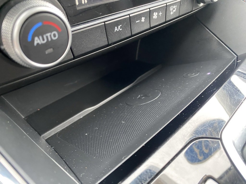 Used 2023 MAZDA CX-9 Touring image 22