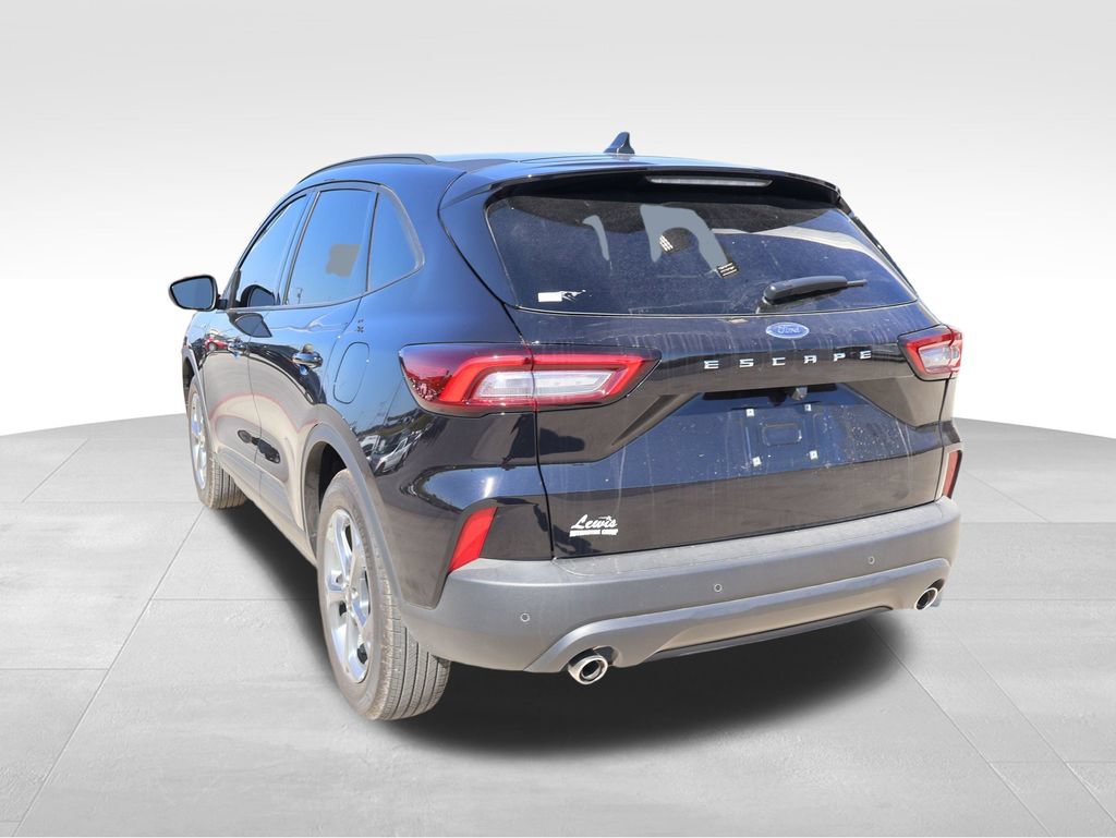 Certified 2026 Ford Escape ST-Line w/ Tech Pack #1 FWD image 21