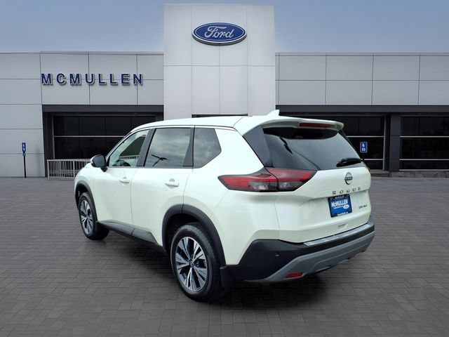 Used 2023 Nissan Rogue SV AWD/4WD image 7