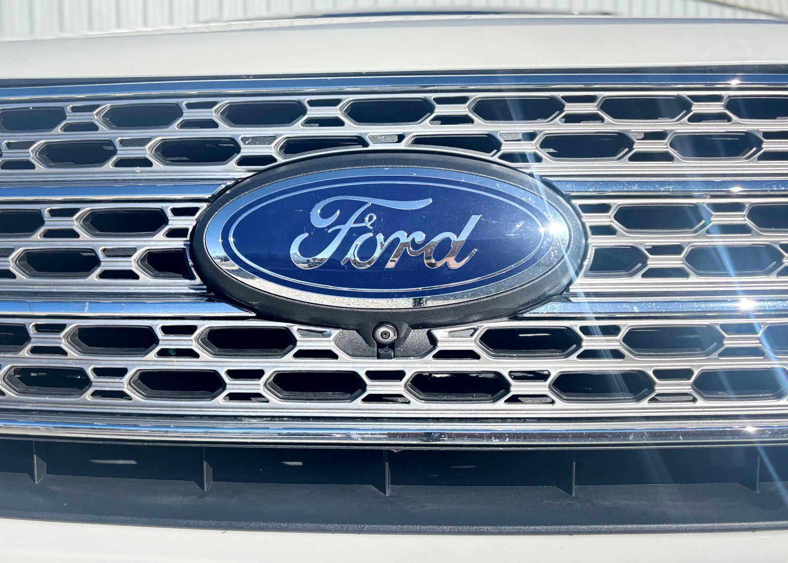 Certified 2020 Ford Explorer Limited image 15