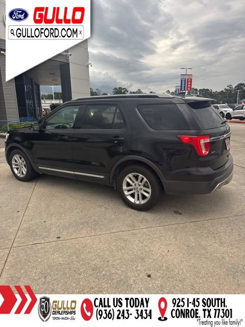 Certified 2017 Ford Explorer XLT w/ Equipment Group 202A FWD image 6