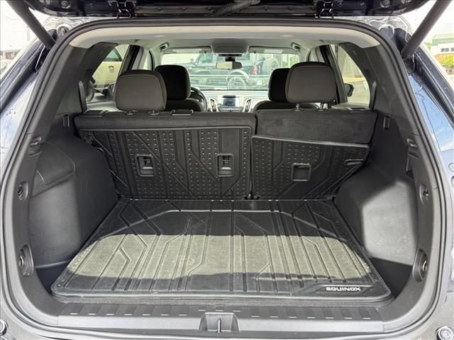 Used 2023 Chevrolet Equinox LT FWD image 16