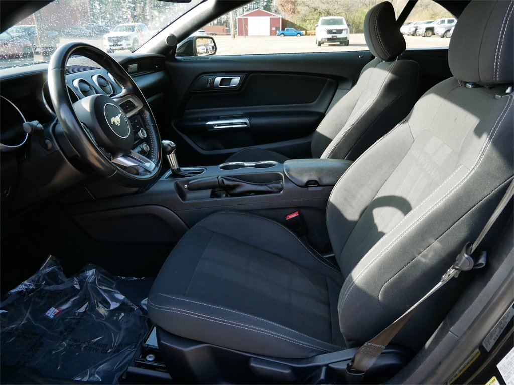 Certified 2019 Ford Mustang Convertible image 13