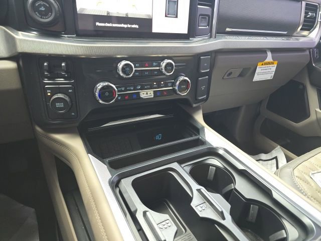 Certified 2026 Ford F450 Platinum w/ Platinum Plus Package image 22