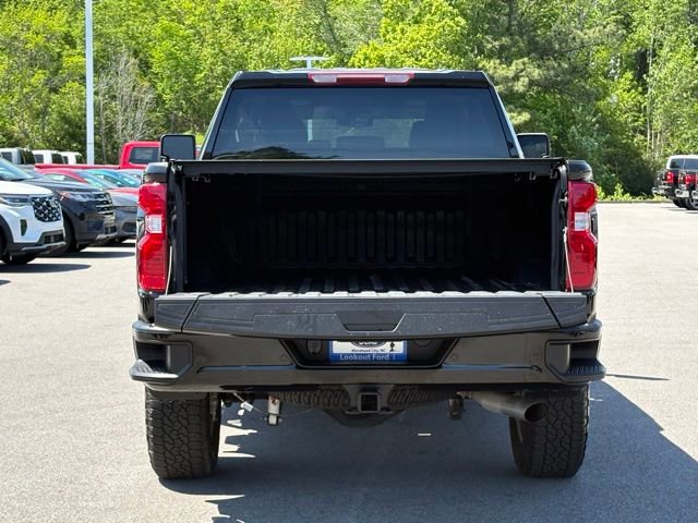 Used 2025 Chevrolet Silverado 2500 Custom w/ Custom Value Package image 23