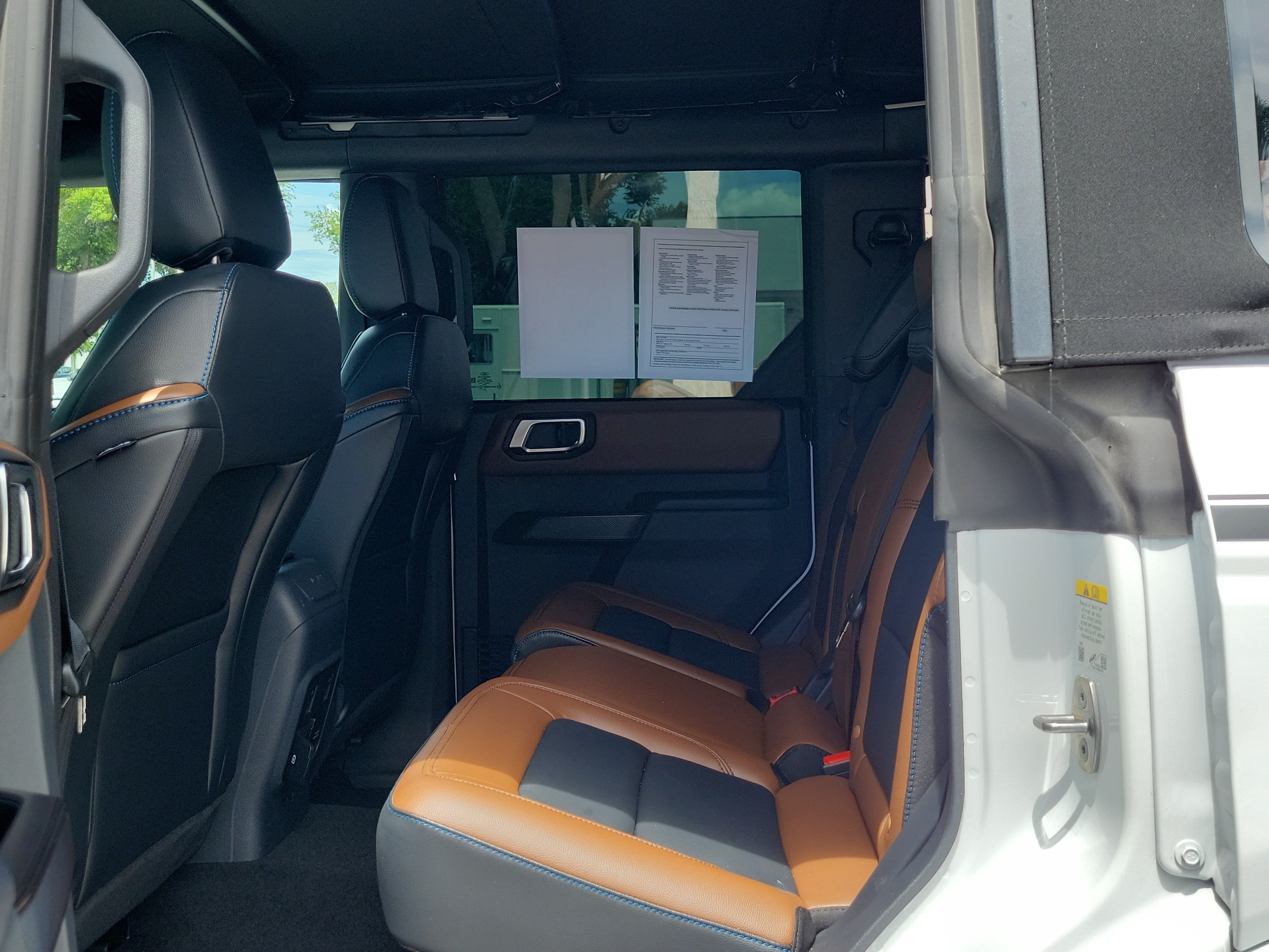 Certified 2024 Ford Bronco Outer Banks AWD/4WD image 12