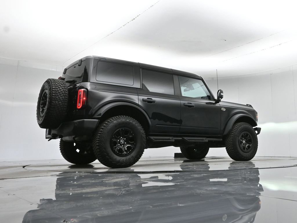 Certified 2024 Ford Bronco Wildtrak image 15