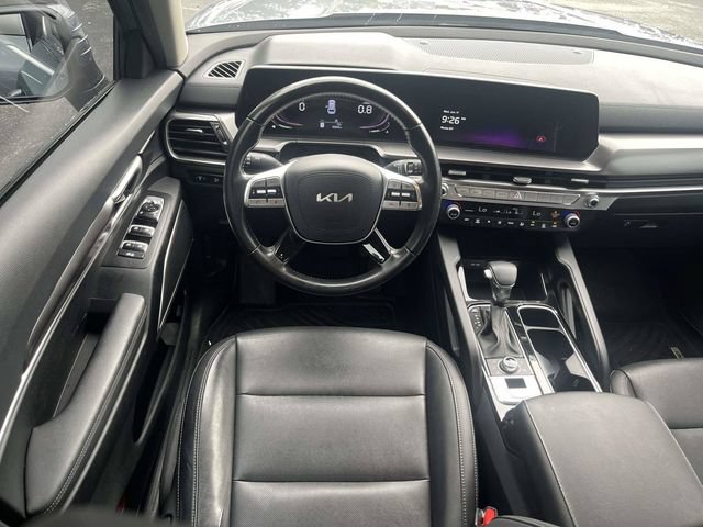 Used 2023 Kia Telluride LX AWD/4WD image 16