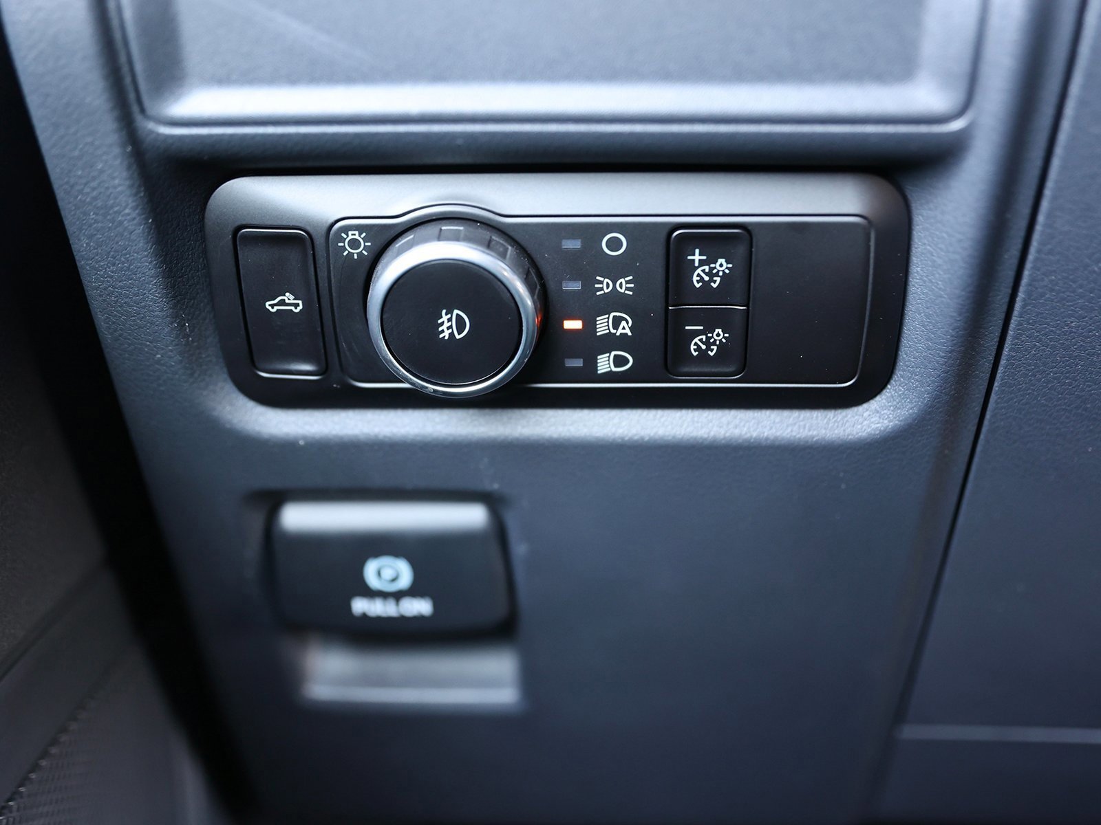 Certified 2024 Ford F150 STX w/ Tow/Haul Package image 35