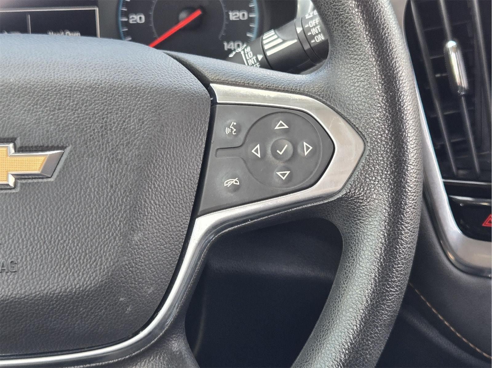 Used 2020 Chevrolet Traverse LS FWD image 28