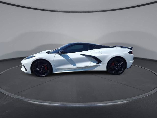 Used 2022 Chevrolet Corvette Stingray Coupe RWD image 5