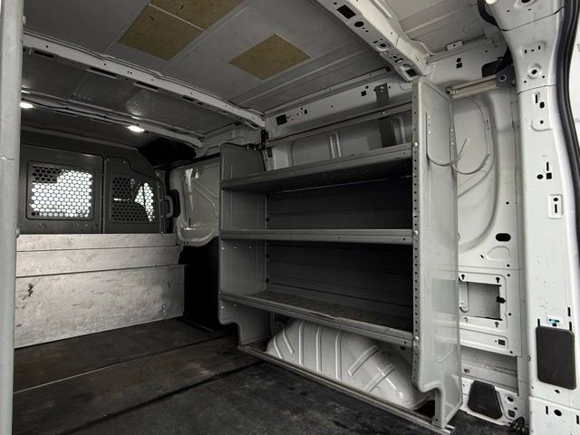 Certified 2019 Ford Transit 150 130 Low Roof image 39