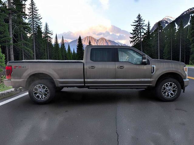 Certified 2022 Ford F350 Lariat w/ Lariat Ultimate Package AWD/4WD image 7