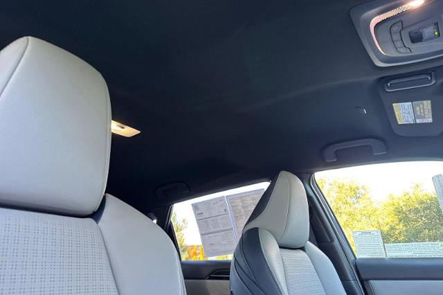 Used 2025 Subaru Solterra Limited w/ Limited Package image 7