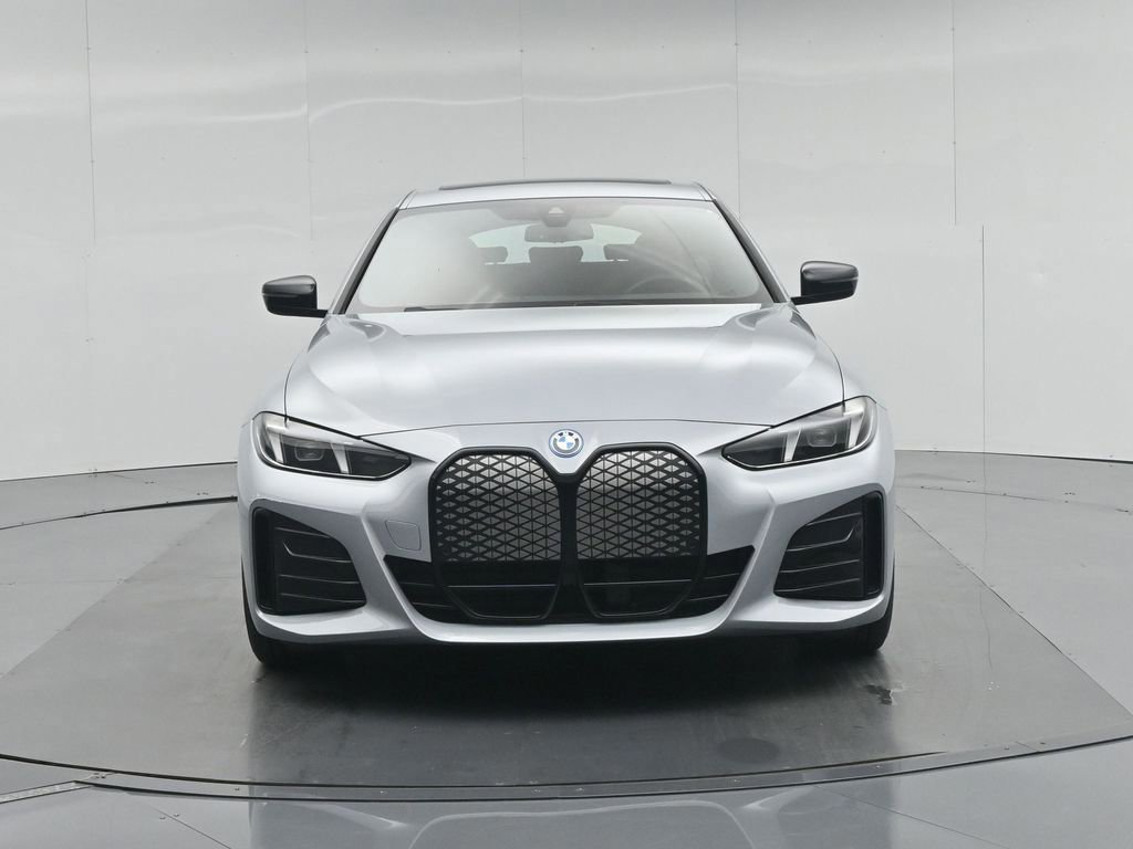 Used 2025 BMW i4 eDrive40 w/ M Sport Package image 30