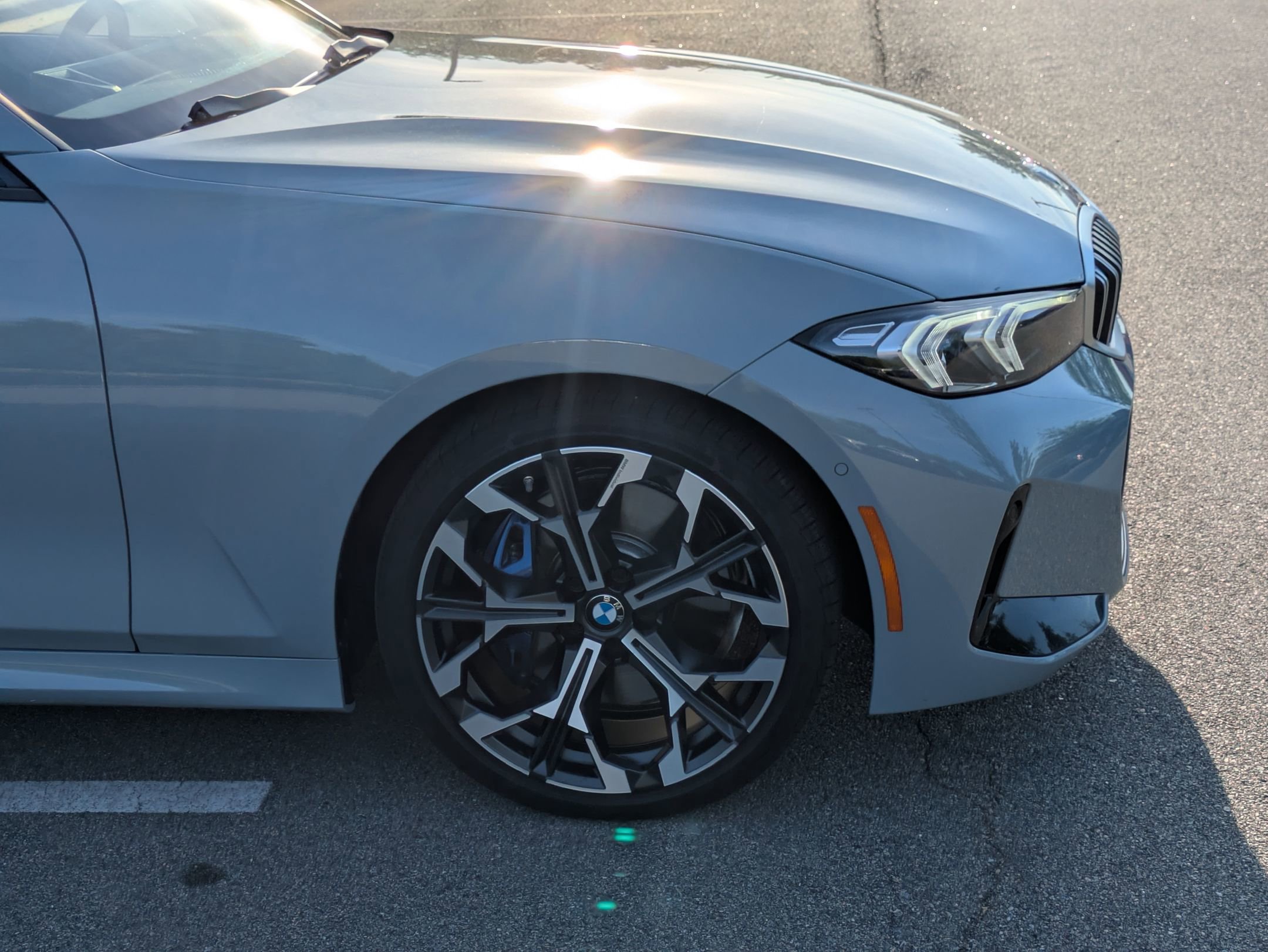 Used 2025 BMW 330i Sedan w/ M Sport Package RWD image 11
