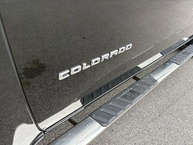 Used 2022 Chevrolet Colorado LT image 8