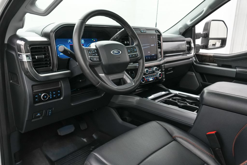 Certified 2025 Ford F250 Lariat w/ Lariat Ultimate Package AWD/4WD image 13