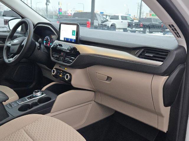 Certified 2022 Ford Escape SE w/ SE Sport Appearance Package image 8