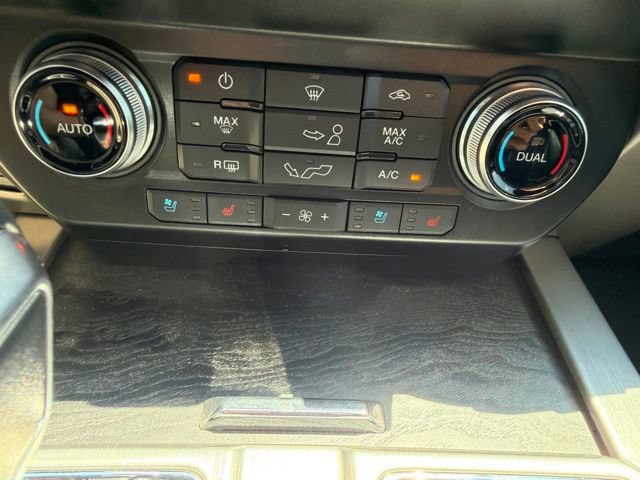 Certified 2020 Ford F150 Platinum w/ Equipment Group 701A Luxury AWD/4WD image 43