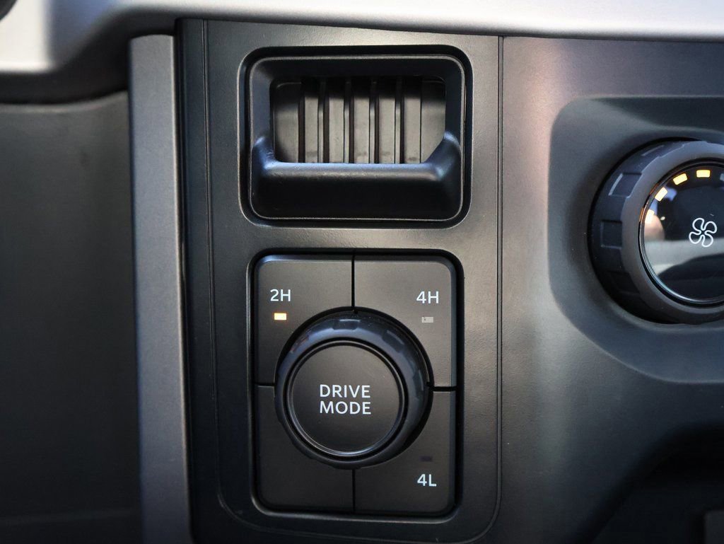 Certified 2023 Ford F150 XLT image 32