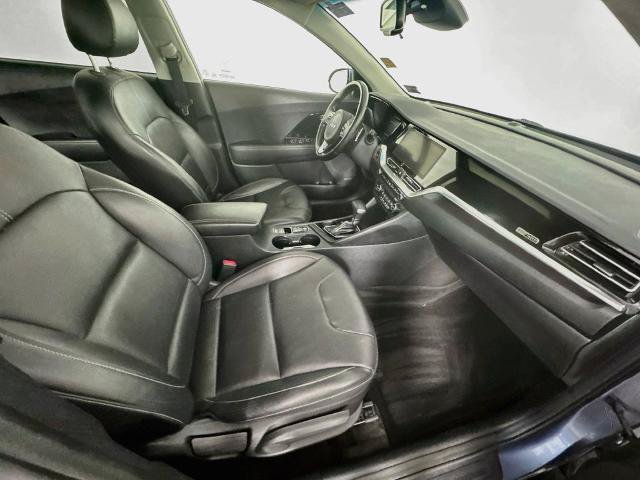 Used 2022 Kia Niro EX Premium FWD image 28