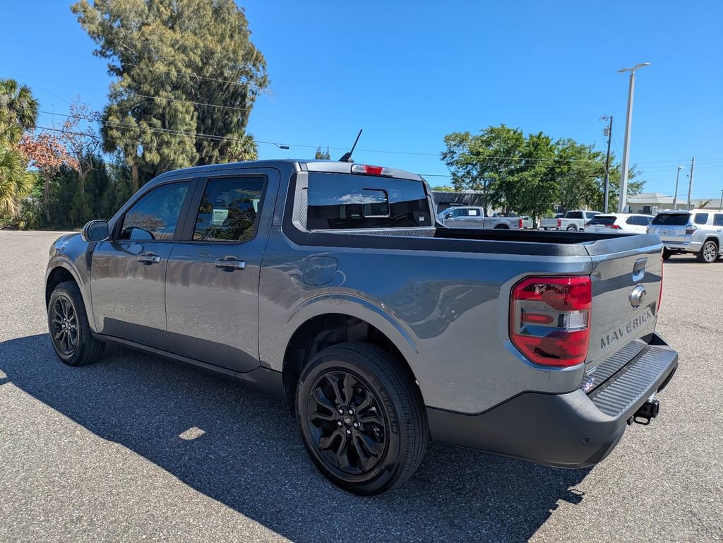 Certified 2024 Ford Maverick Lariat w/ Black Appearance Package image 4