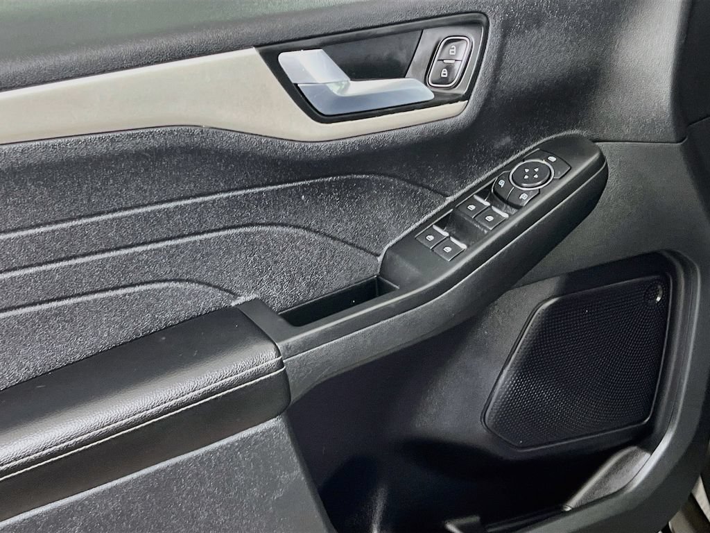 Certified 2022 Ford Escape SEL AWD/4WD image 23