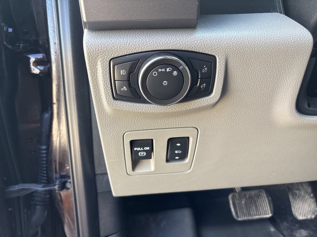 Certified 2020 Ford F150 XLT w/ Equipment Group 302A Luxury AWD/4WD image 19