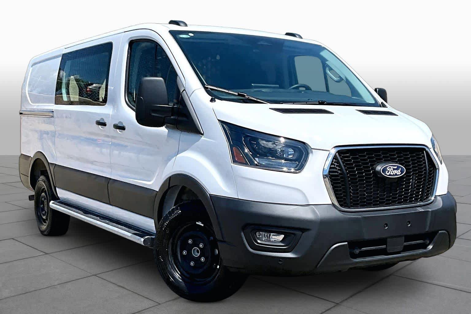Certified 2026 Ford Transit 250 Low Roof RWD image 3