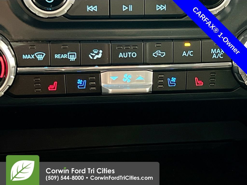 Certified 2022 Ford F150 Lariat w/ Max Trailer Tow Package AWD/4WD image 23