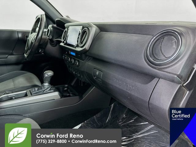 Used 2021 Toyota Tacoma TRD Sport w/ Technology Package image 30