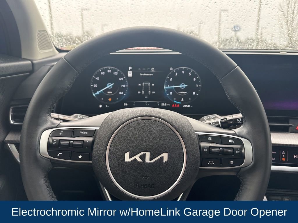 Used 2025 Kia Sportage SX image 19