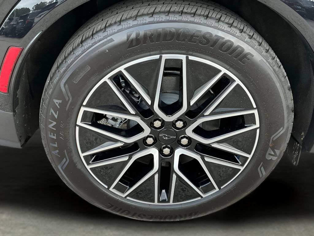 Certified 2025 Ford Mustang Mach-E Premium image 14