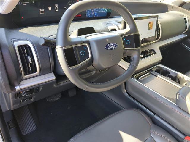 Certified 2025 Ford Expedition Max Active image 10