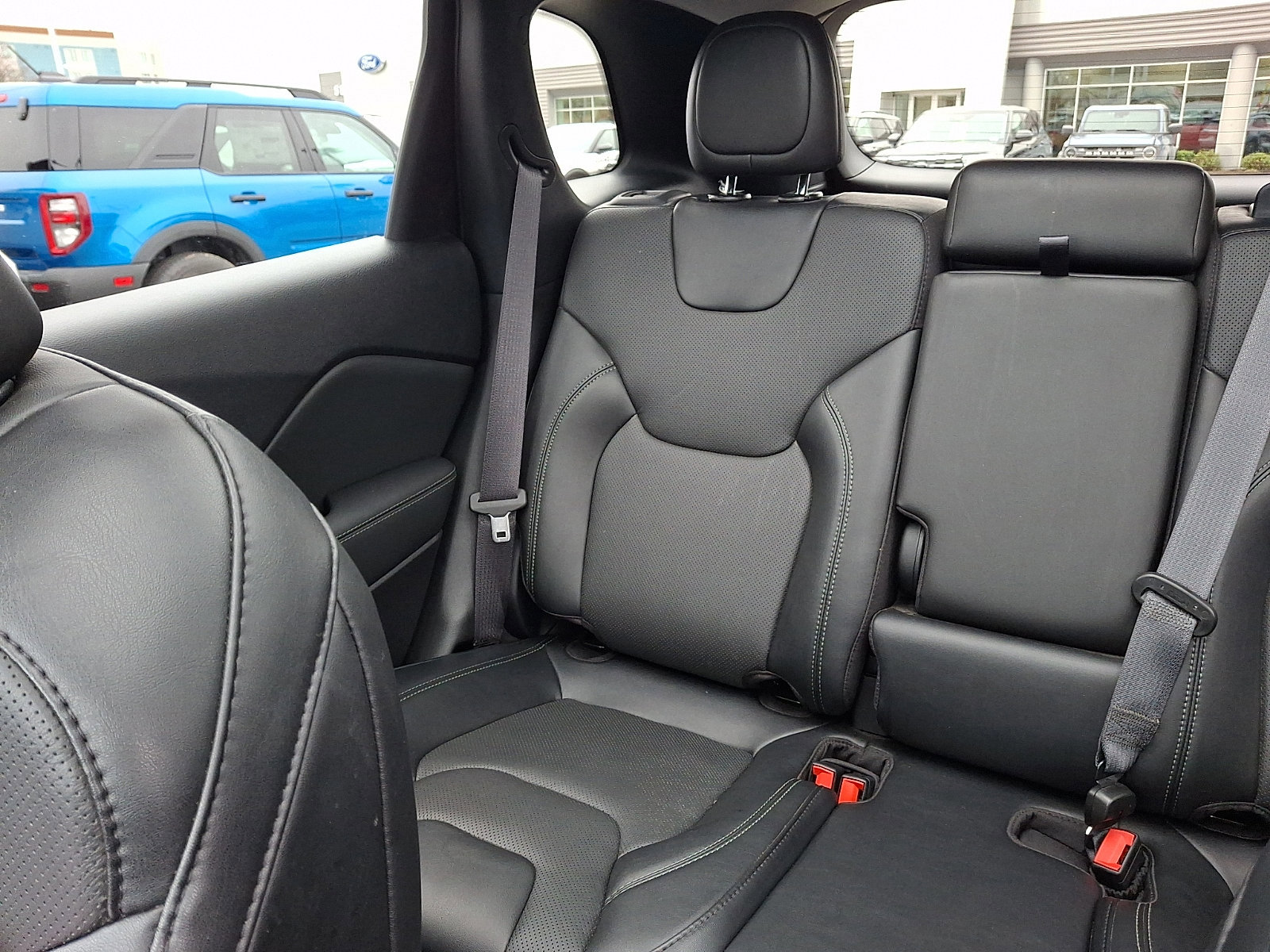 Used 2023 Jeep Cherokee Altitude Lux w/ Lux Elite Package image 16